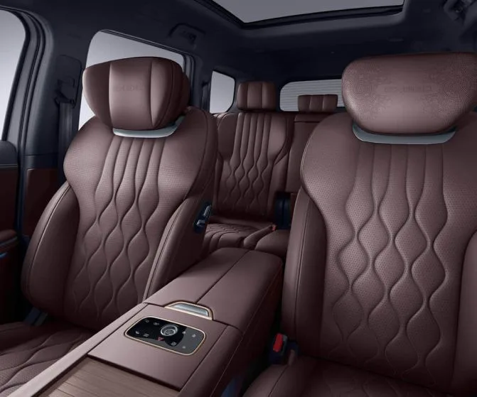 EXEED VX SUV — Advanced Climate Control